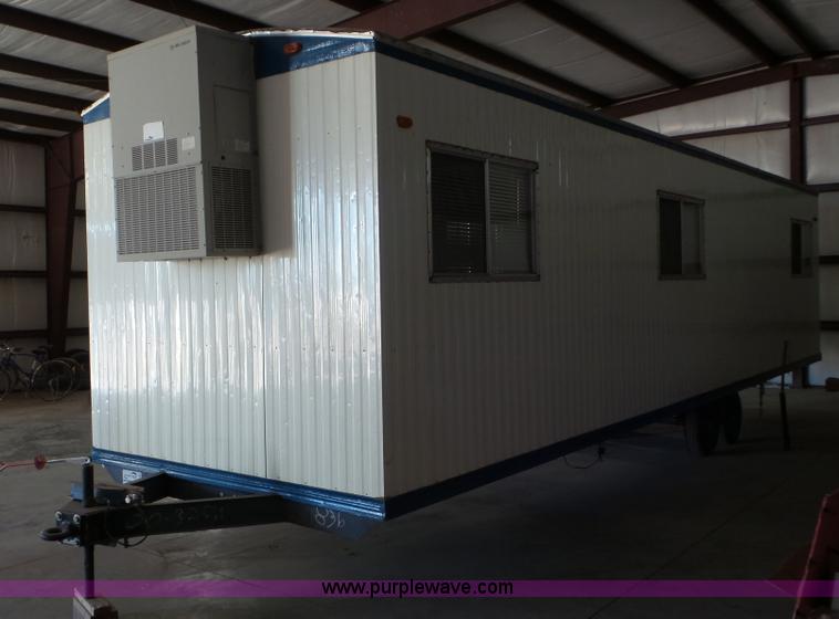image for item J8295 2000 Office Master trailer