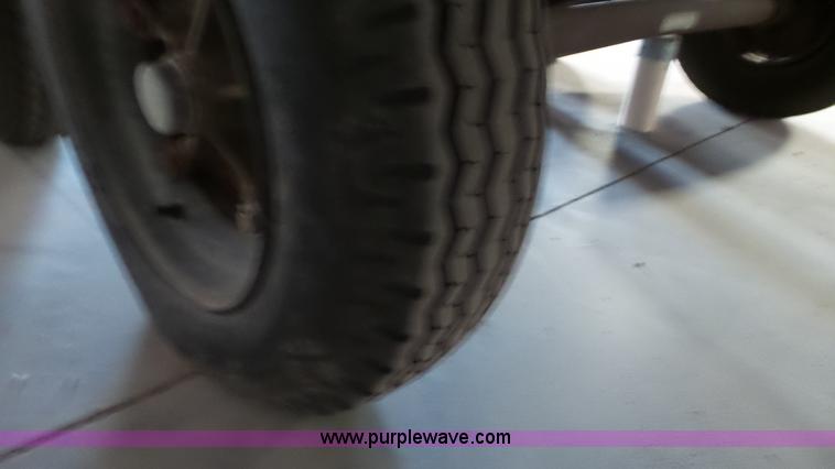 image for item J8295 2000 Office Master trailer