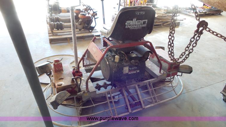 image for item J8296 Razorback power trowel