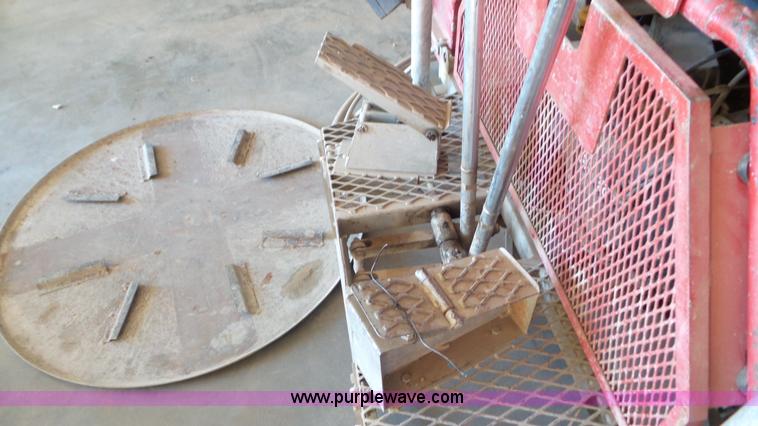 image for item J8296 Razorback power trowel