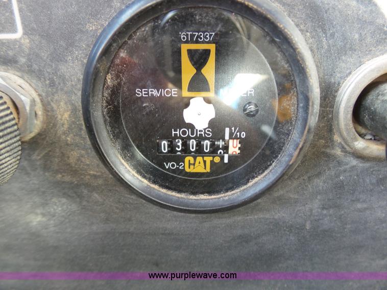 image for item J8298 1996 Caterpillar 928F wheel loader