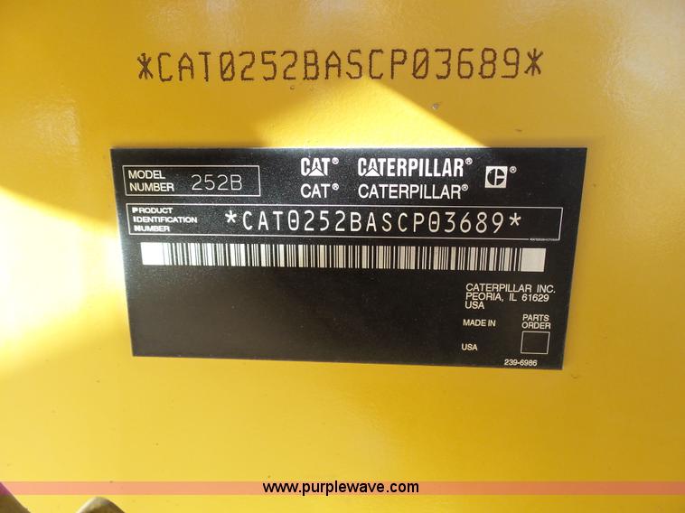 image for item J8300 2007 Caterpillar 252B skid steer