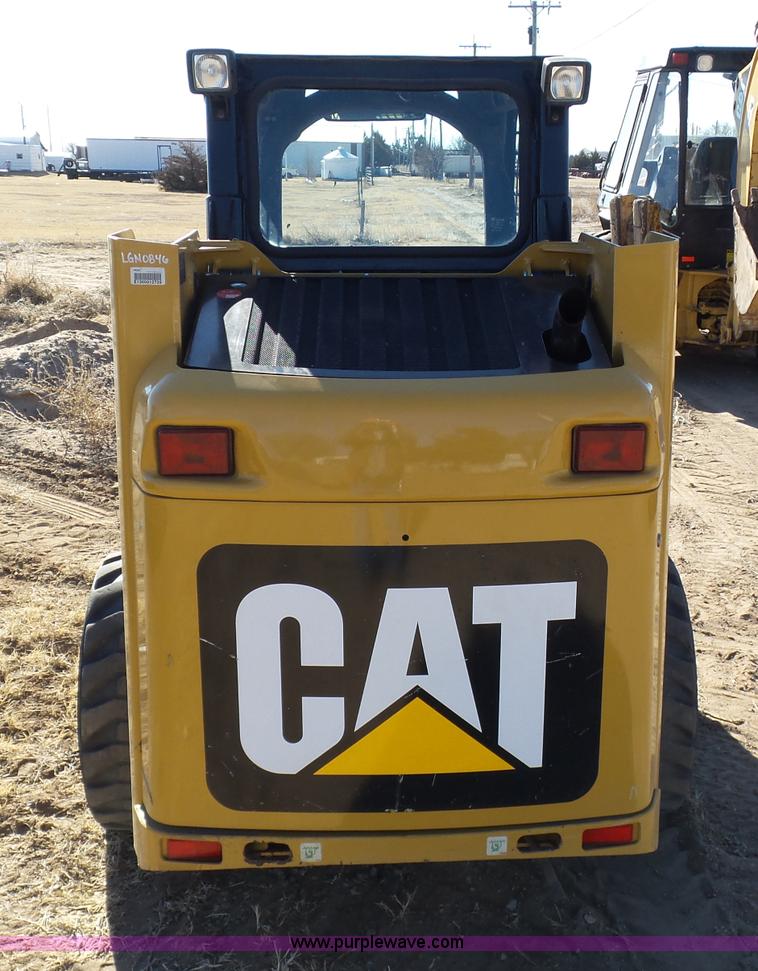 image for item J8301 2012 Caterpillar 226B3 skid steer