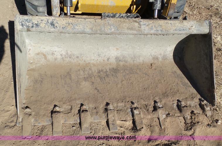 image for item J8301 2012 Caterpillar 226B3 skid steer