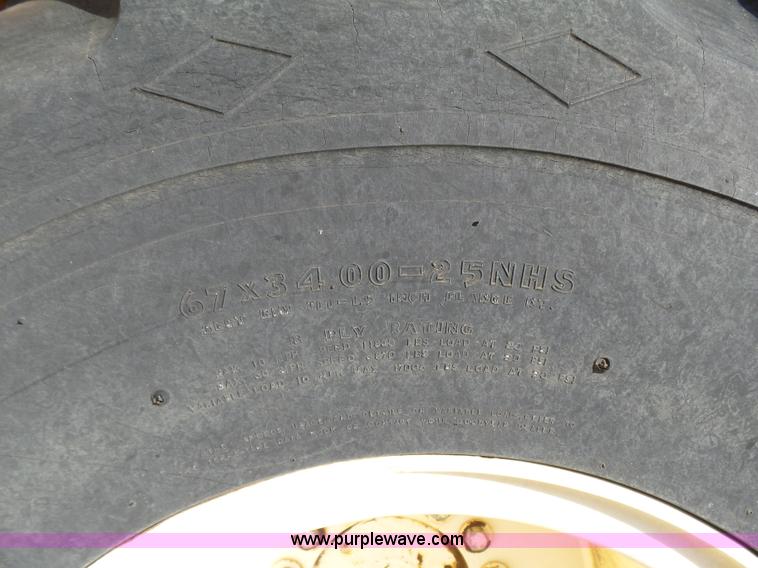 image for item AQ9723 Ag Gator Injactor 2004 self-propelled applicator