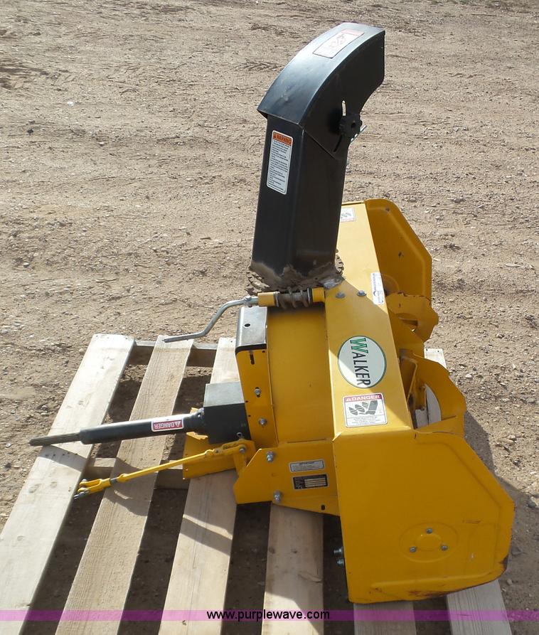 image for item AR9438 2011 Walker 6670-1 snow blower