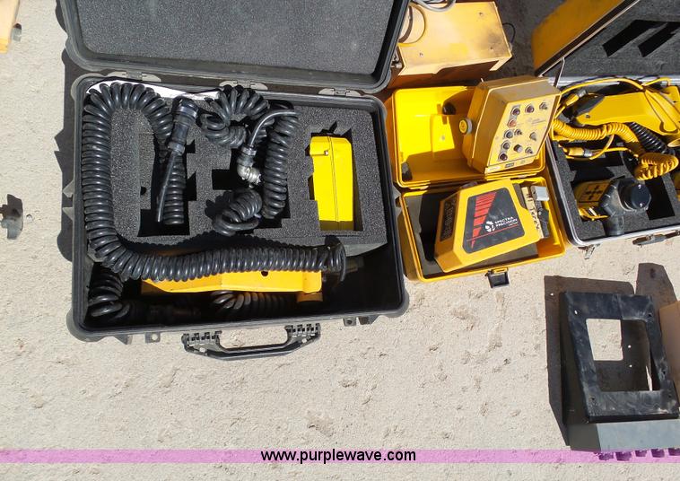 image for item AR9453 Assorted surveying tools