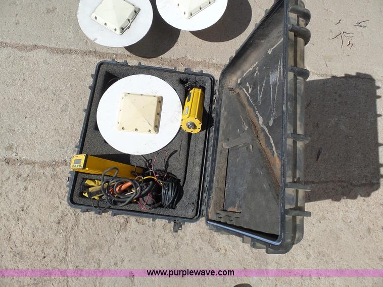 image for item AR9453 Assorted surveying tools