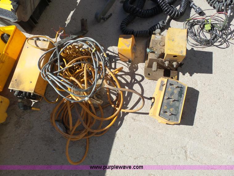 image for item AR9453 Assorted surveying tools