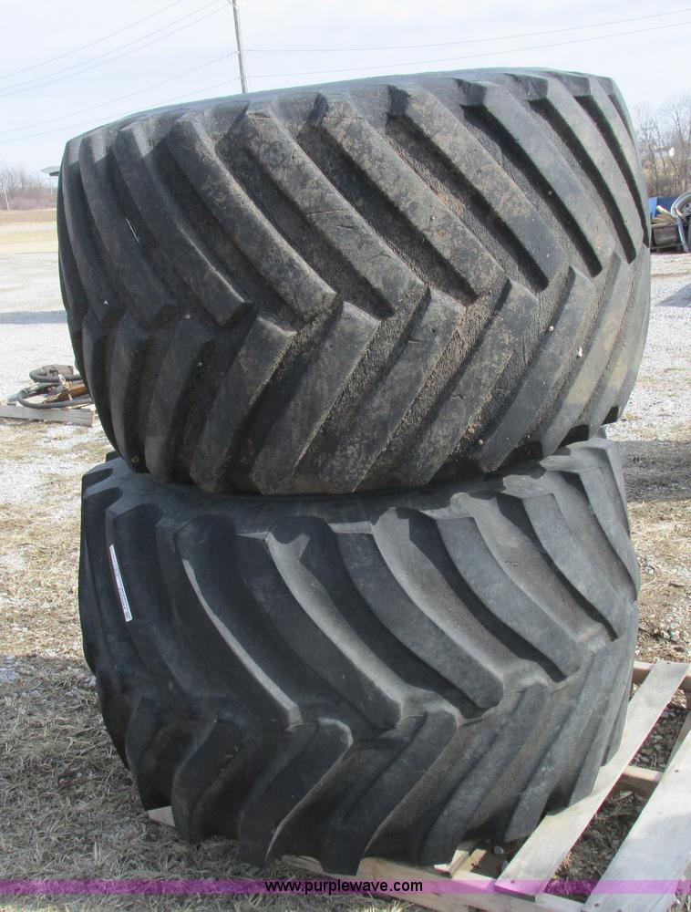 image for item AW9584 (2) 48 x 31.00 x 20 tires