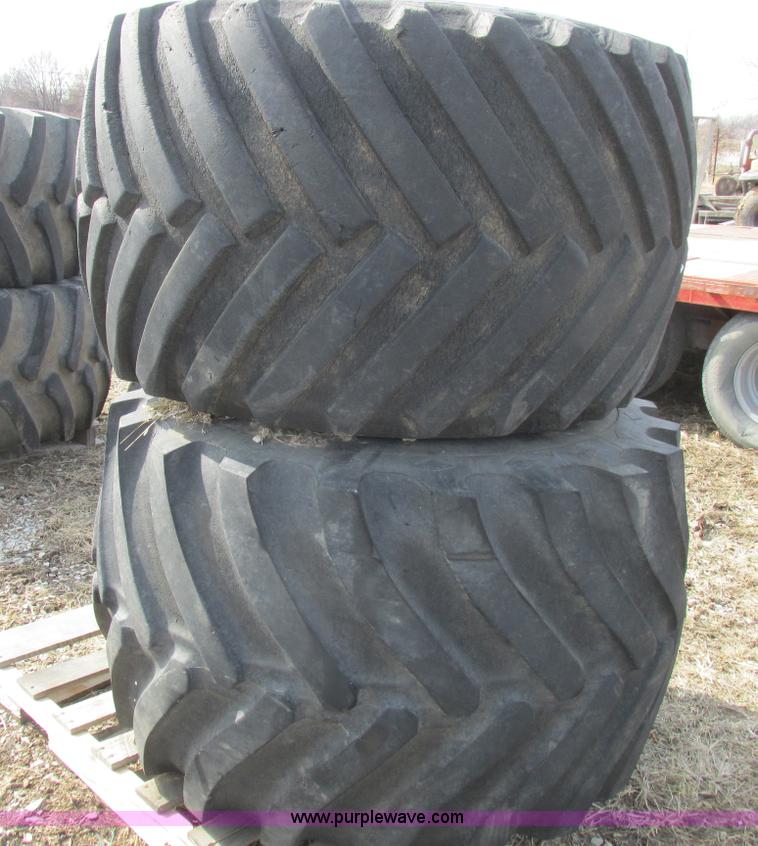 image for item AW9584 (2) 48 x 31.00 x 20 tires