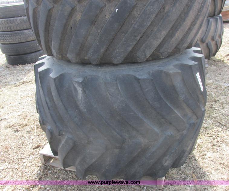 image for item AW9584 (2) 48 x 31.00 x 20 tires