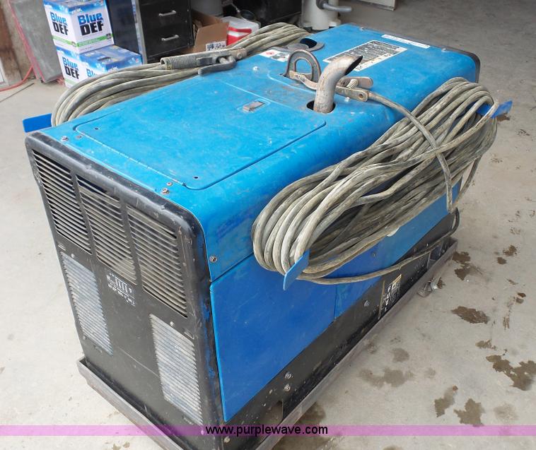 image for item BF9091 Miller Bobcat 250 welder/generator