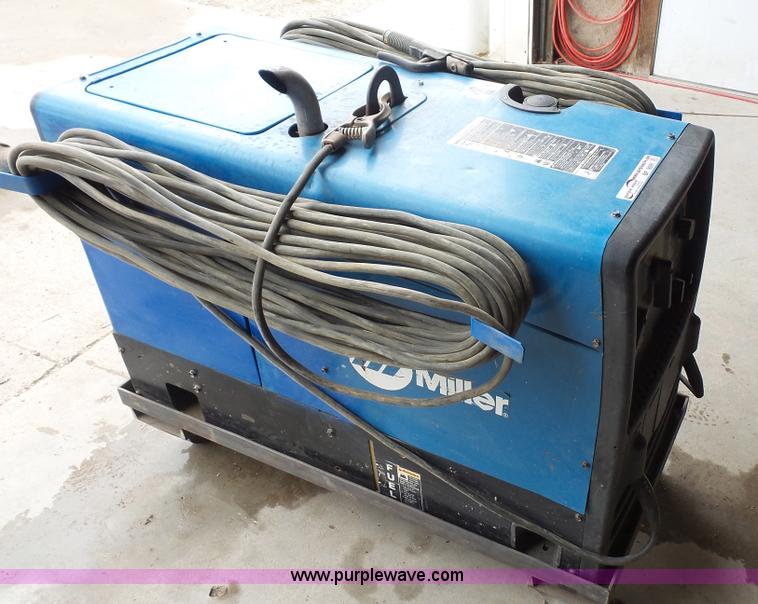 image for item BF9091 Miller Bobcat 250 welder/generator