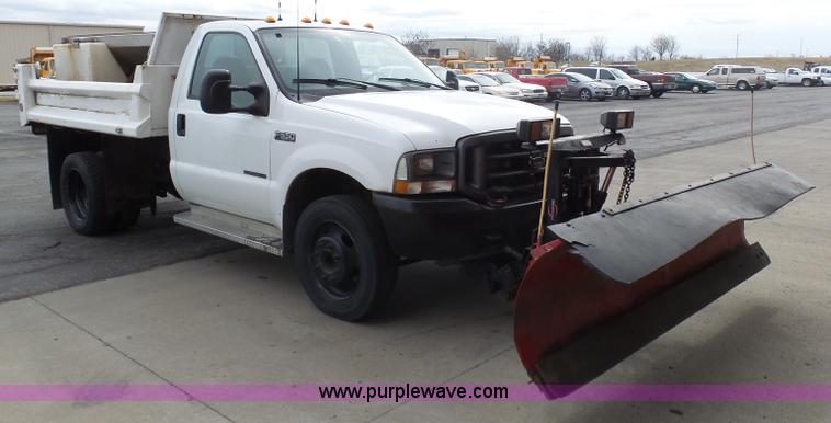 image for item BH9384 2002 Ford F550 dump truck