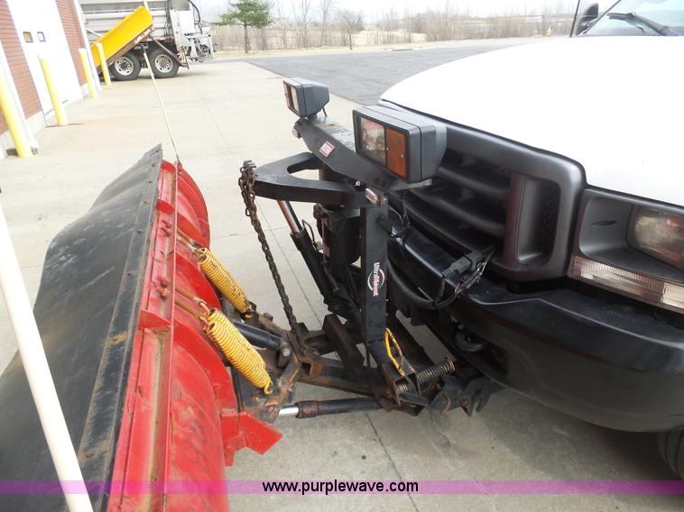 image for item BH9384 2002 Ford F550 dump truck