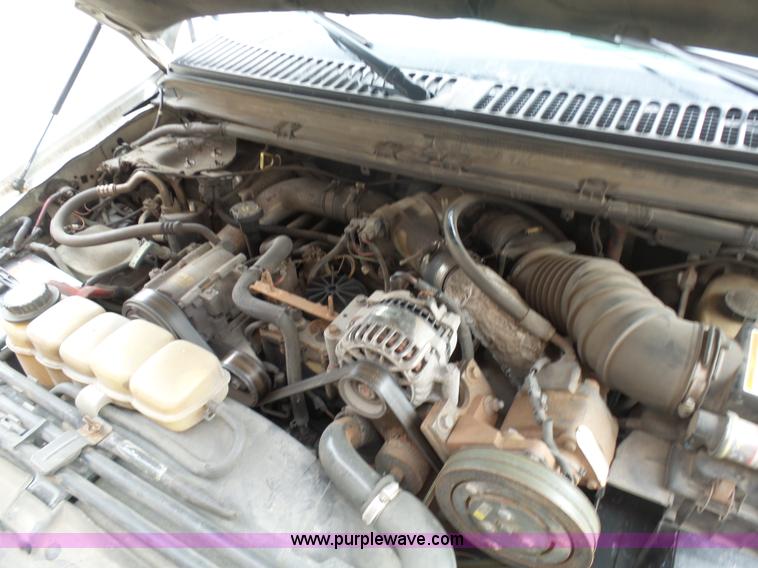 image for item BH9384 2002 Ford F550 dump truck