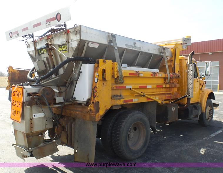 image for item BH9388 2000 International 4900 dump truck