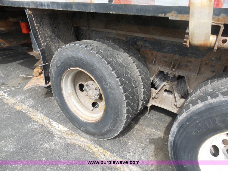 image for item BH9402 2002 International F2554 flatbed truck