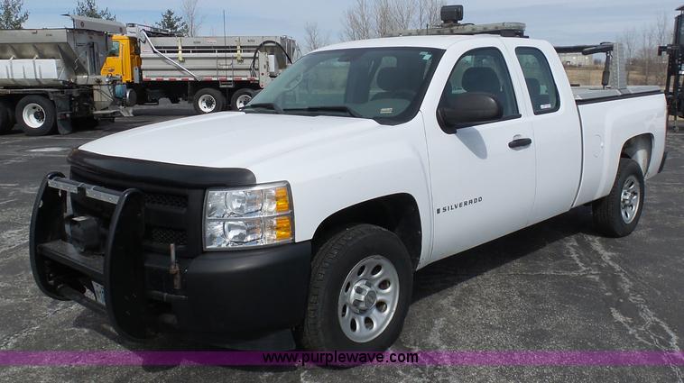 image for item BH9403 2008 Chevrolet Silverado 1500 Ext. Cab pickup truck