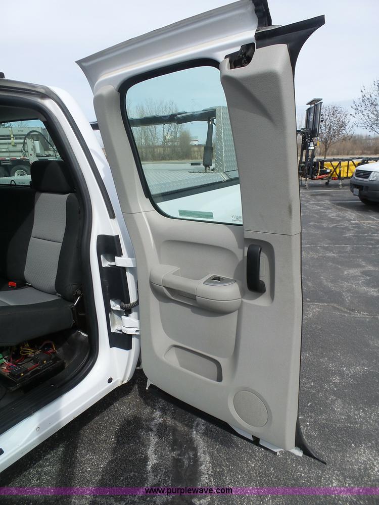 image for item BH9403 2008 Chevrolet Silverado 1500 Ext. Cab pickup truck