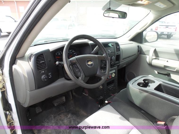 image for item BH9403 2008 Chevrolet Silverado 1500 Ext. Cab pickup truck