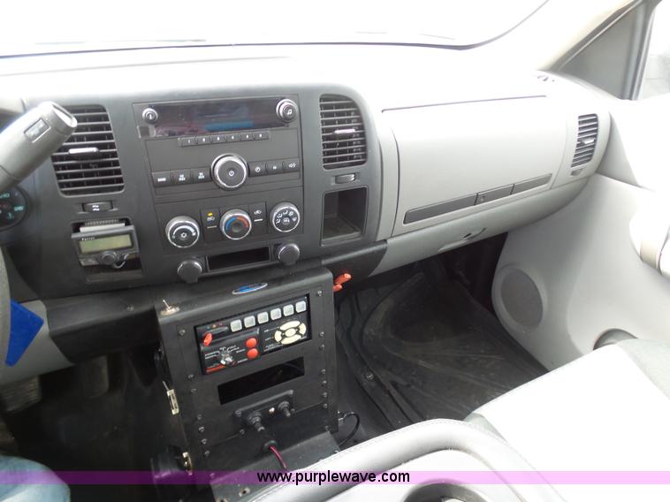 image for item BH9403 2008 Chevrolet Silverado 1500 Ext. Cab pickup truck