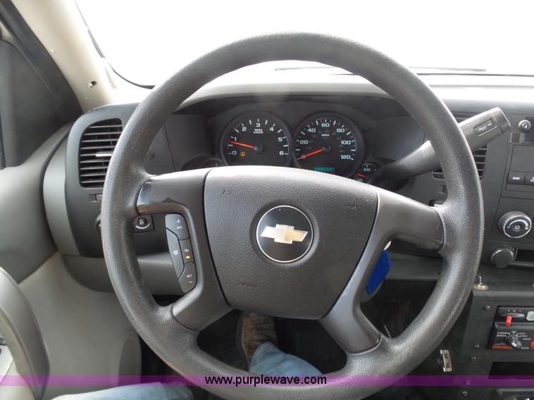 image for item BH9403 2008 Chevrolet Silverado 1500 Ext. Cab pickup truck