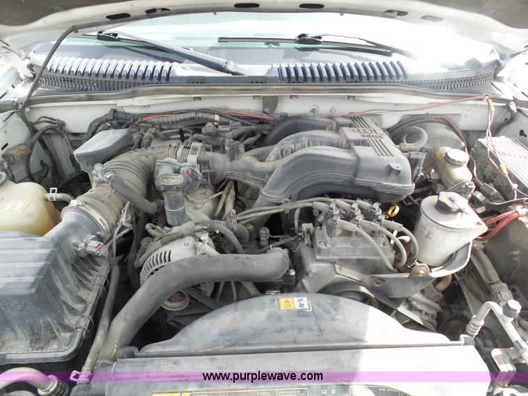 image for item BH9404 2004 Ford Explorer SUV