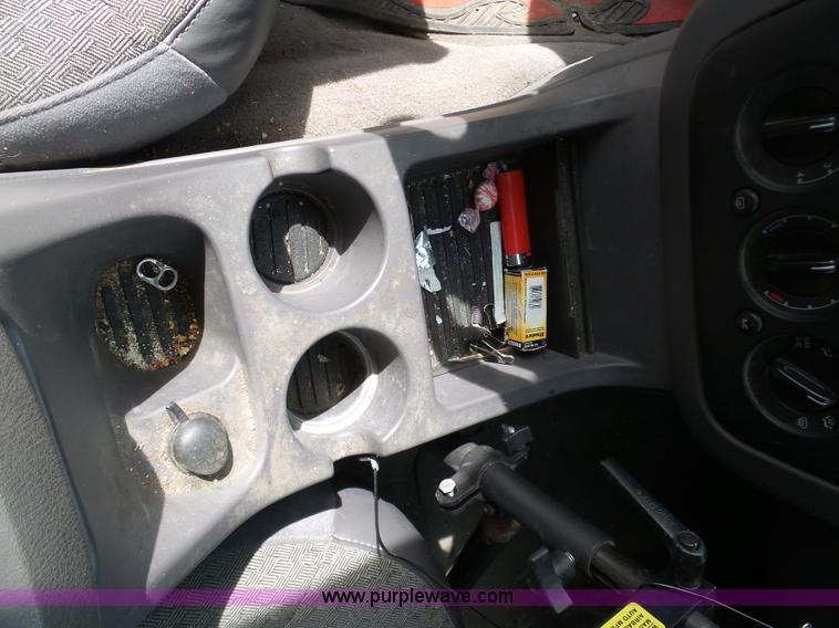 image for item BH9404 2004 Ford Explorer SUV