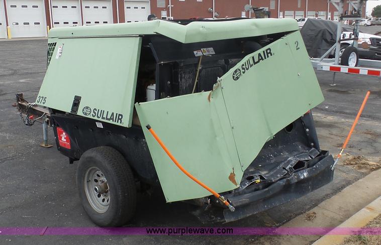 image for item BI9211 Sullair 375 air compressor