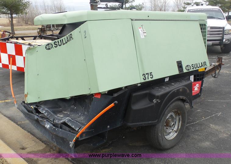 image for item BI9211 Sullair 375 air compressor