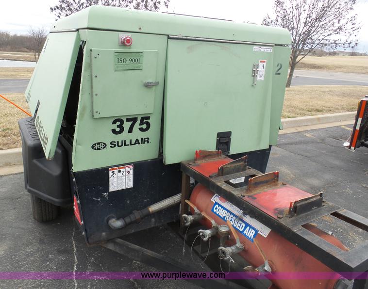 image for item BI9211 Sullair 375 air compressor