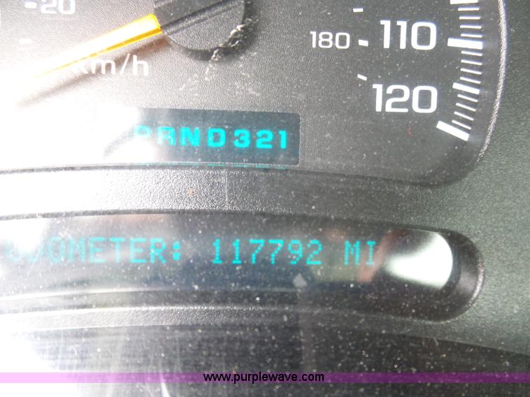 image for item BI9212 2005 Chevrolet Silverado 1500 pickup truck