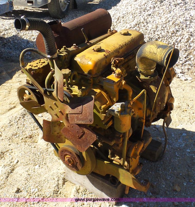 image for item BI9224 (2) Detroit Diesel four cylinder diesel engines