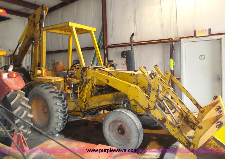 image for item BL9674 Case 580B backhoe
