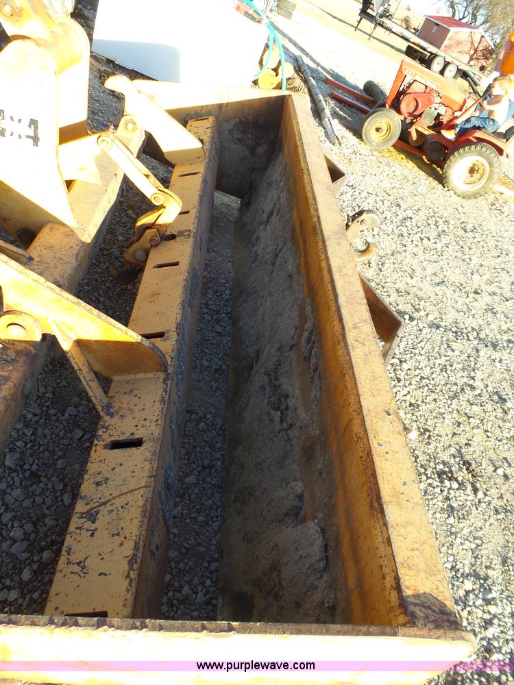 image for item BL9676 Ford 545D landscape tractor