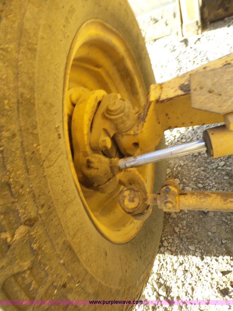 image for item BL9676 Ford 545D landscape tractor