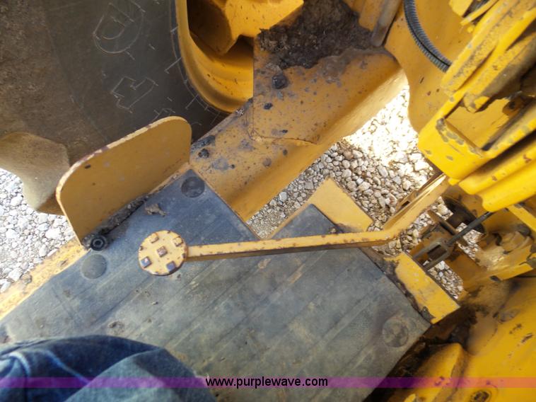 image for item BL9676 Ford 545D landscape tractor