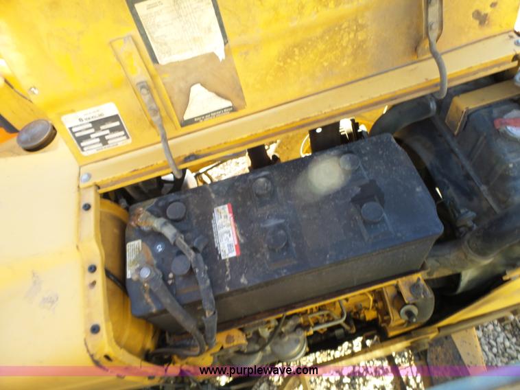 image for item BL9676 Ford 545D landscape tractor