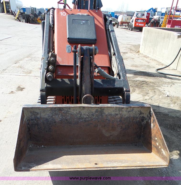 image for item BT9314 2007 Ditch Witch K350 Dingo compact loader