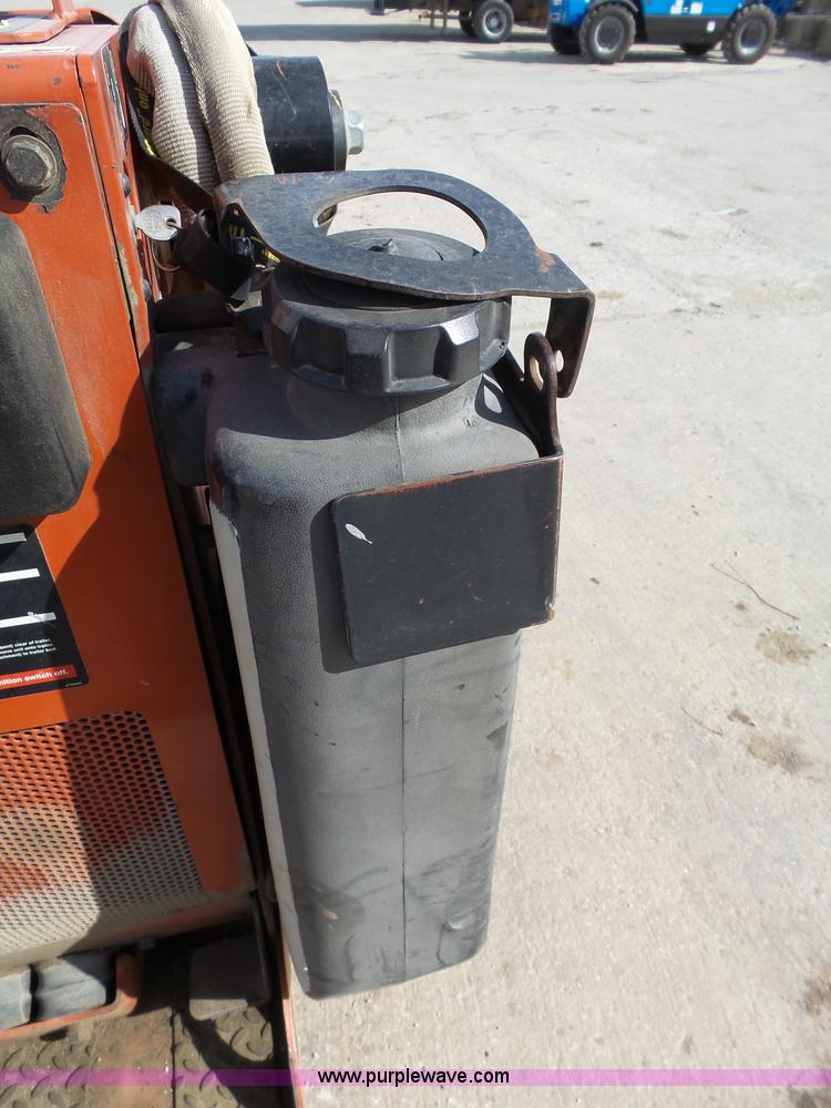 image for item BT9314 2007 Ditch Witch K350 Dingo compact loader