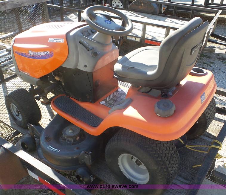 image for item CD9844 Husqvarna YTH2148 lawn mower