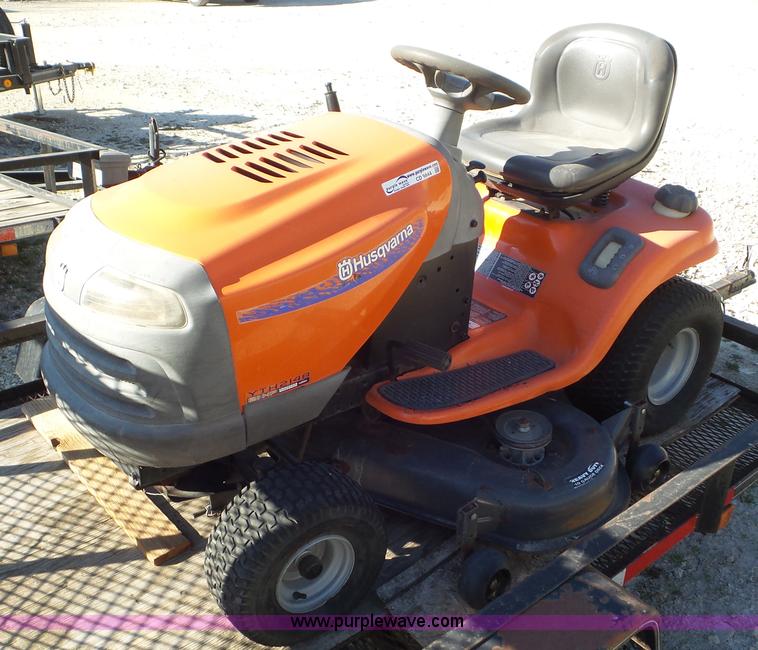 image for item CD9844 Husqvarna YTH2148 lawn mower
