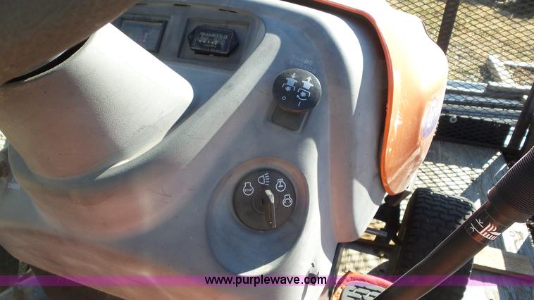 image for item CD9844 Husqvarna YTH2148 lawn mower