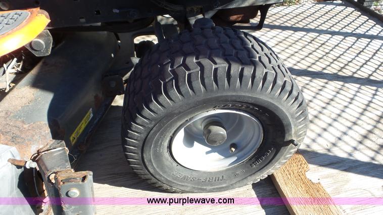 image for item CD9844 Husqvarna YTH2148 lawn mower