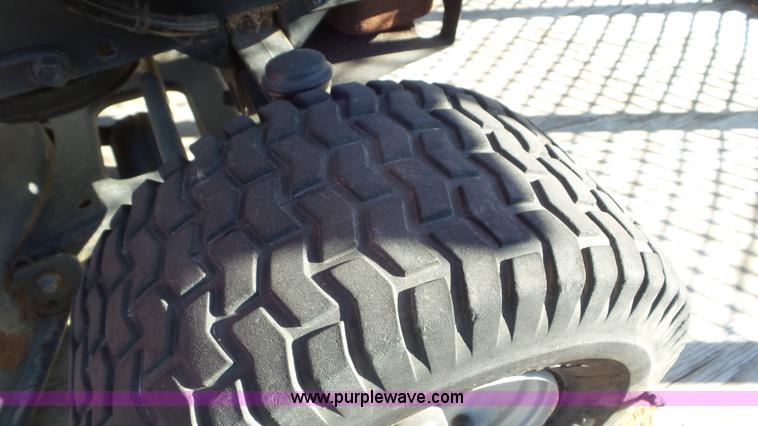 image for item CD9844 Husqvarna YTH2148 lawn mower