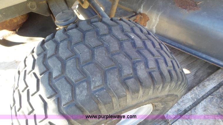 image for item CD9844 Husqvarna YTH2148 lawn mower