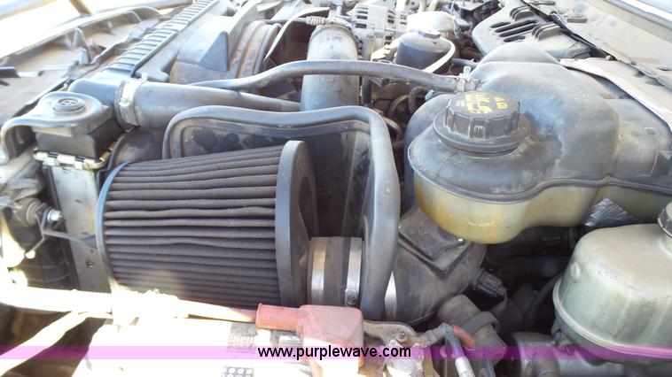 image for item J1299 2005 Ford F350 Super Duty XLT Crew Cab pickup truck