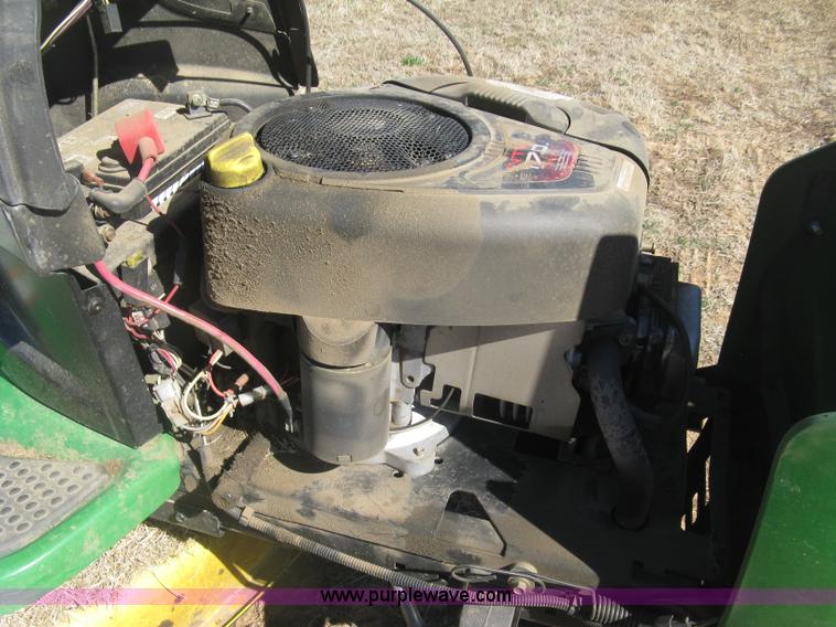 image for item J2878 John Deere L100 lawn mower